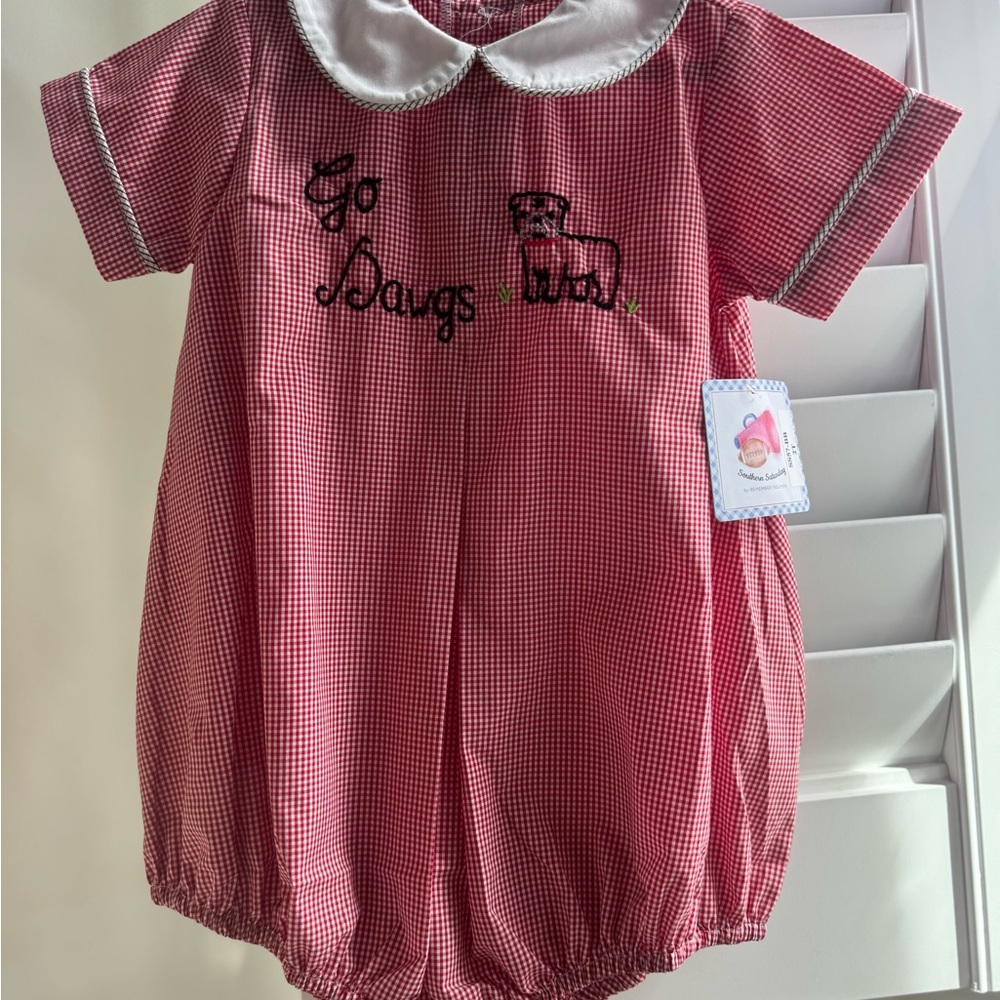 Go Dawgs Embroidered Bubble